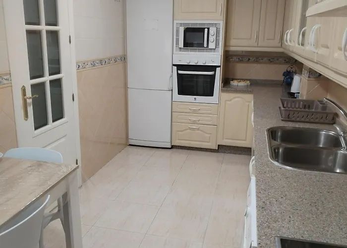 Con Parking Privado Gratis Incluido דירה